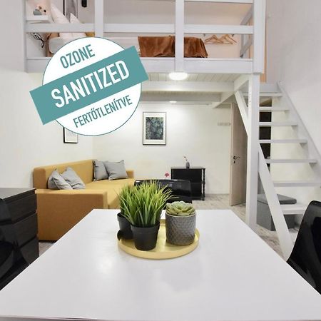 Standard Apartment By Hi5 - Akacfa 59 Budapest Eksteriør billede