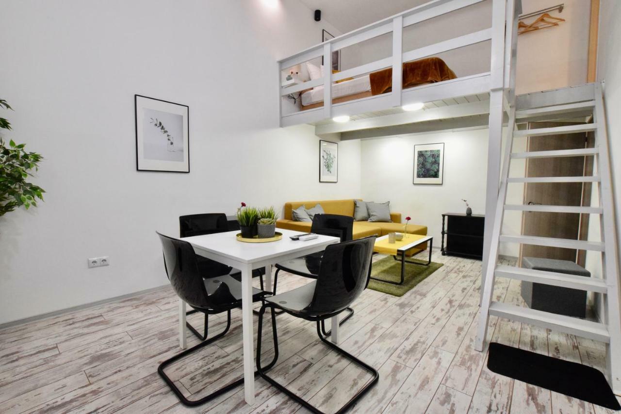 Standard Apartment By Hi5 - Akacfa 59 Budapest Eksteriør billede